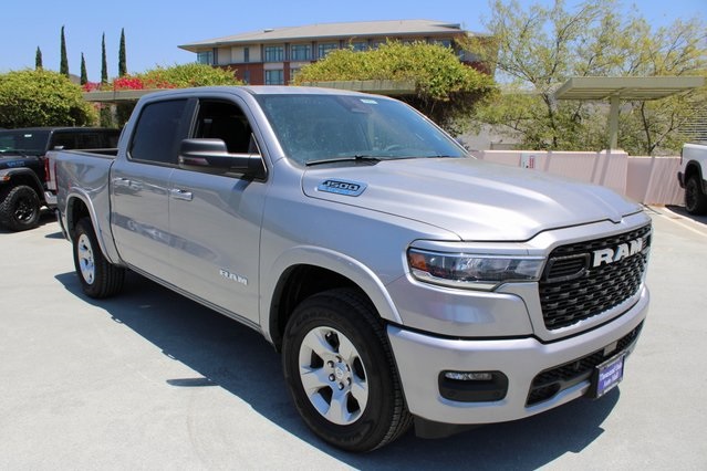 2025 Ram 1500 Big Horn Lone Star photo 3