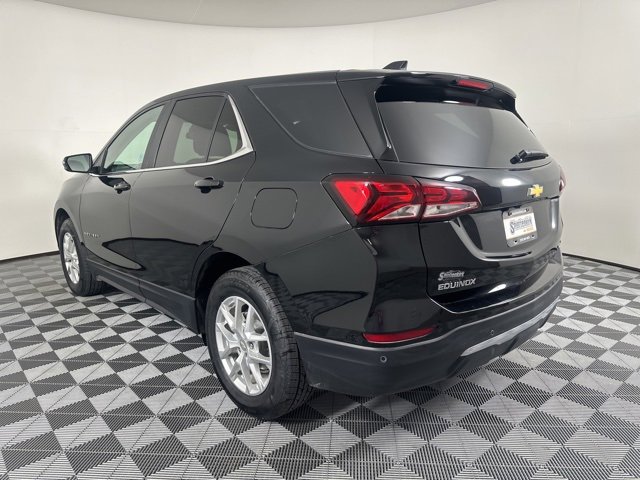 2023 Chevrolet Equinox LT photo 3