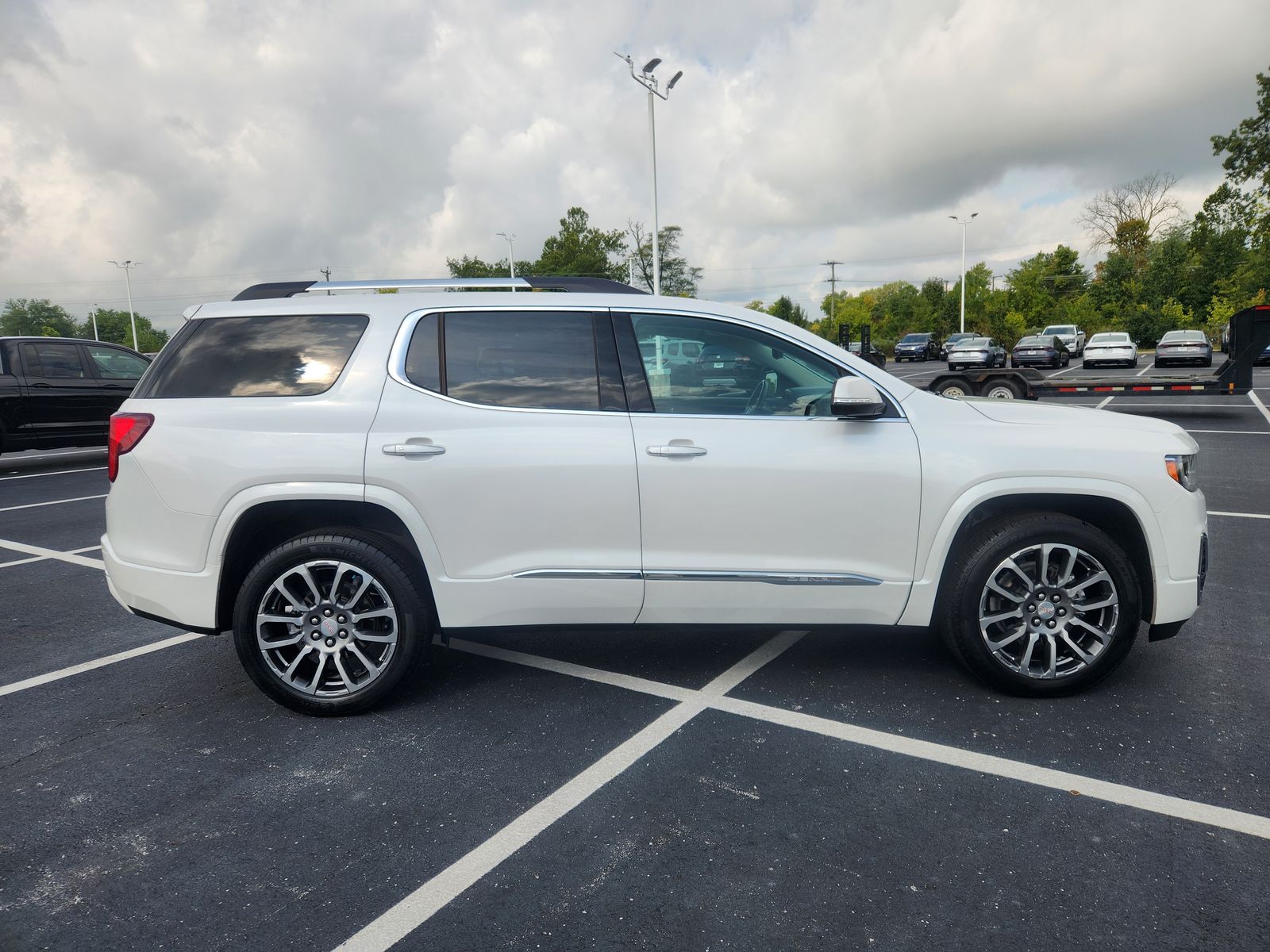 2021 Gmc Acadia Denali photo 3