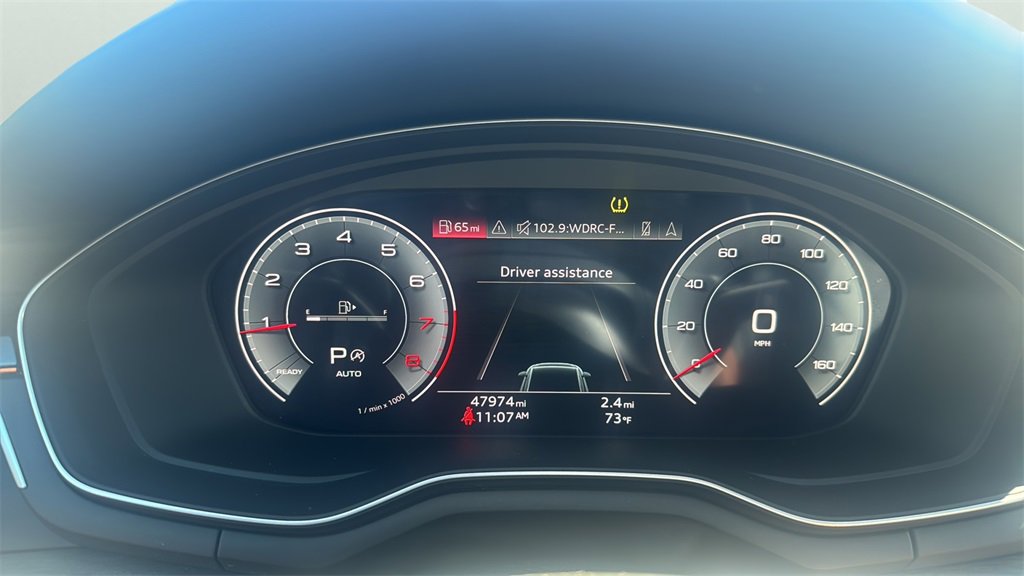 2023 Audi A4 Premium Plus 45 TFSI S line Quattro photo 11