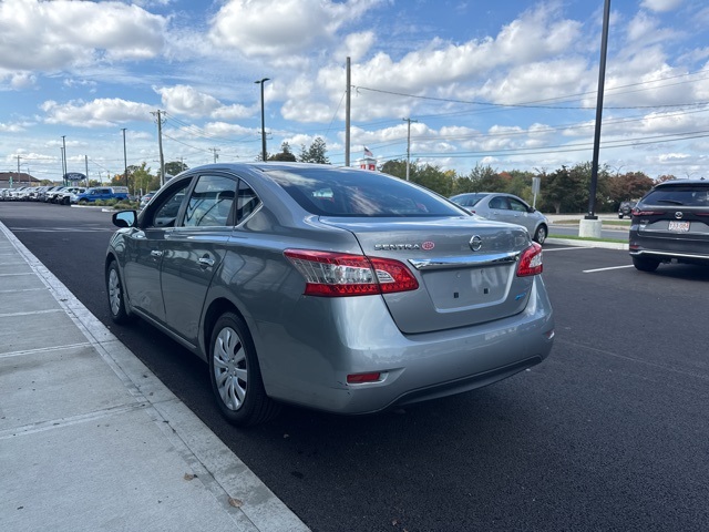 2013 Nissan Sentra S photo 5