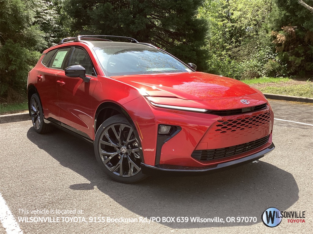 2025 Toyota Crown Signia Limited's photo