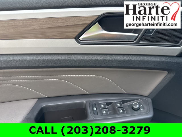 2022 Volkswagen Atlas SEL photo 22