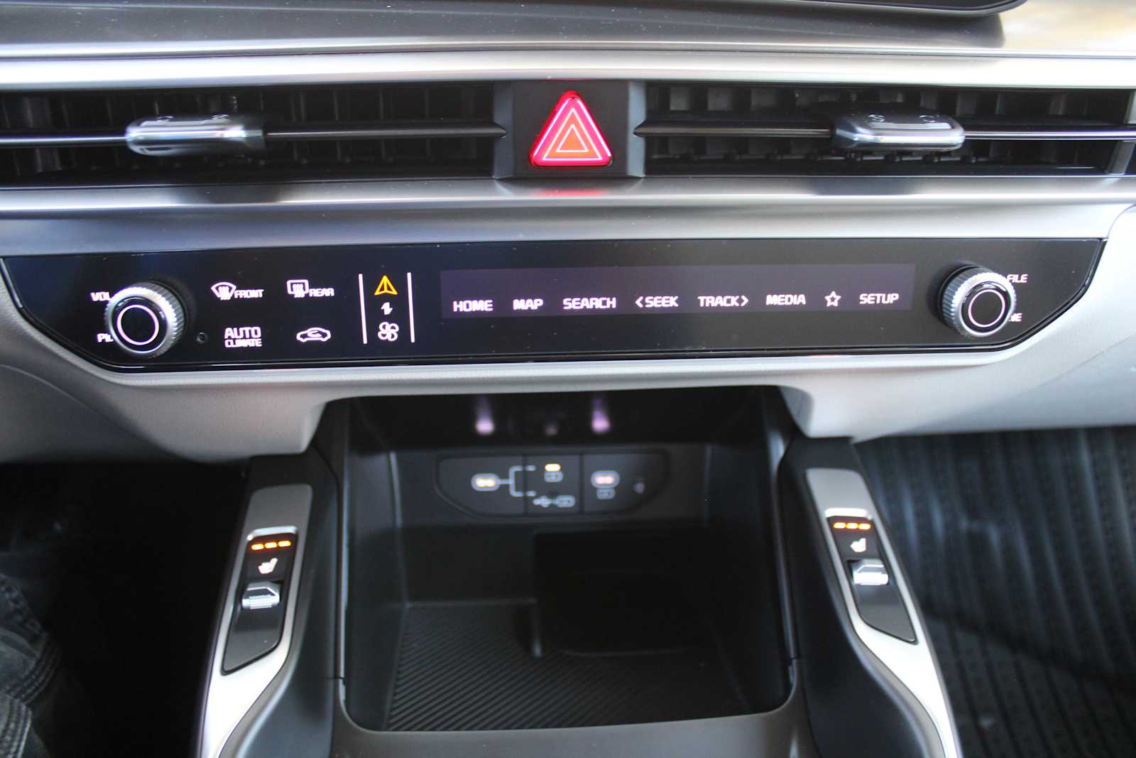 2025 Kia Sorento EX photo 36