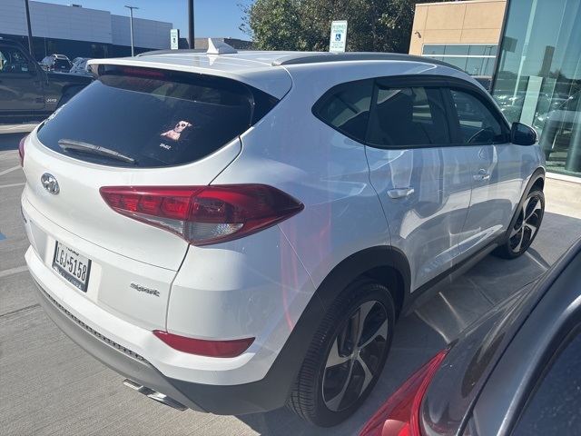 2018 Hyundai Tucson Sport photo 4