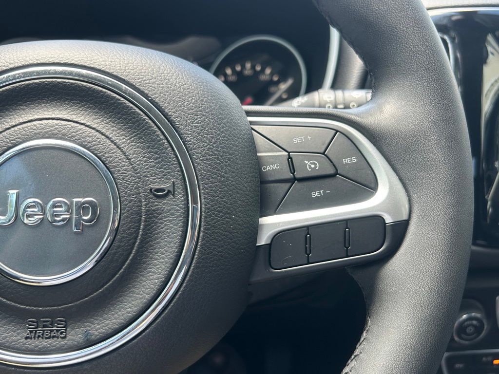 2021 Jeep Compass Altitude photo 42