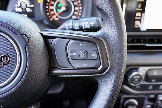 New 2026 Granite Crystal Metallic Clear-Coat Exterior Paint Jeep Sport image 40