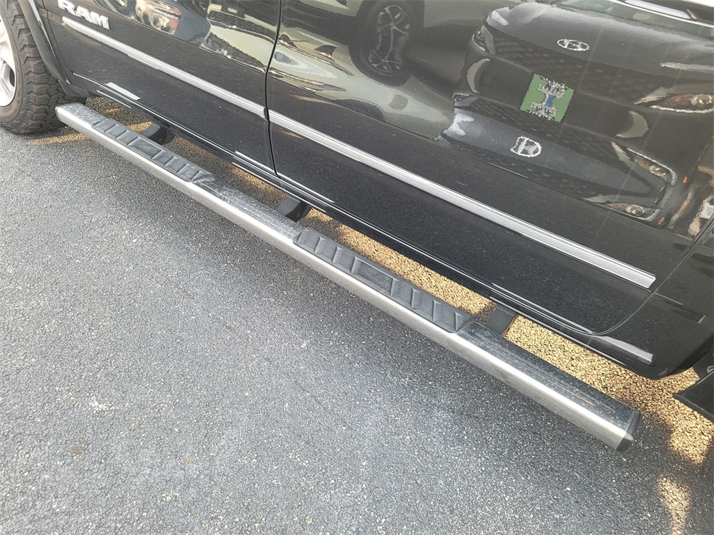 2021 Ram 1500 Laramie photo 13