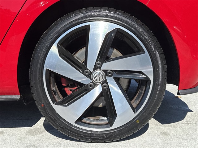 2020 Volkswagen Golf GTI S photo 11
