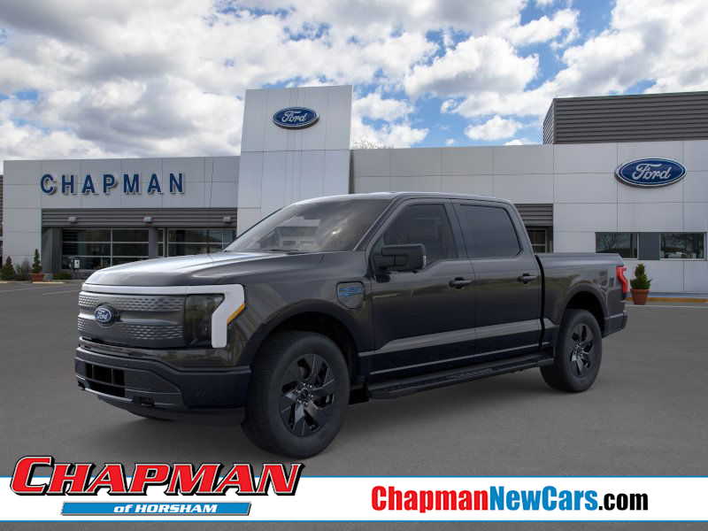 2025 Ford F-150 Lightning Flash's photo