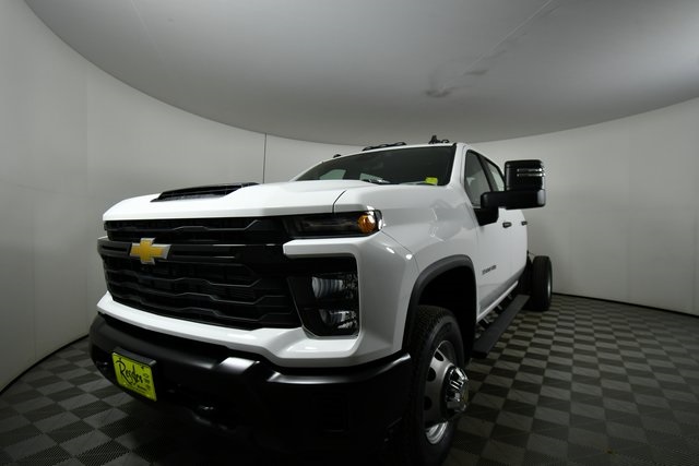2025 Chevrolet Silverado 3500HD Work Truck photo 5