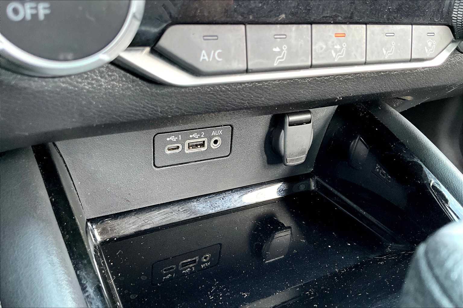 2023 Nissan Altima SV photo 31