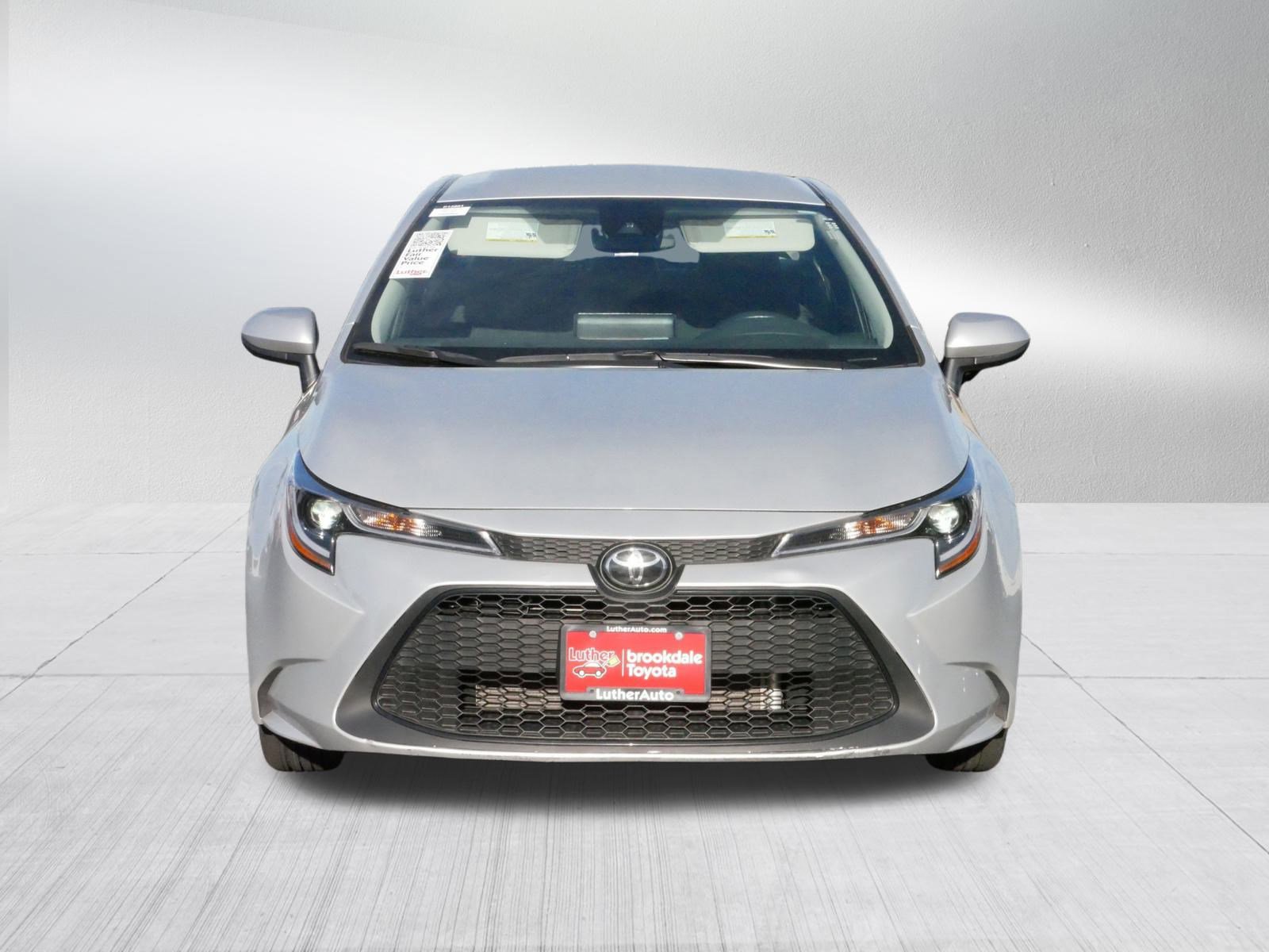 Certified 2022 Toyota Corolla LE with VIN 5YFEPMAE4NP377835 for sale in Brooklyn Center, Minnesota