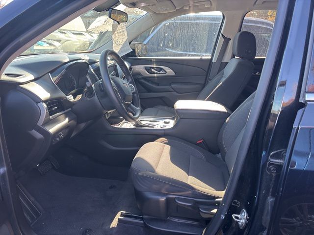 2019 Chevrolet Traverse LS photo 4