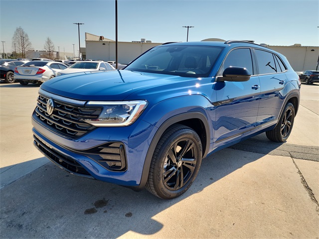 2025 Volkswagen Atlas Cross Sport SEL R-Line photo 7