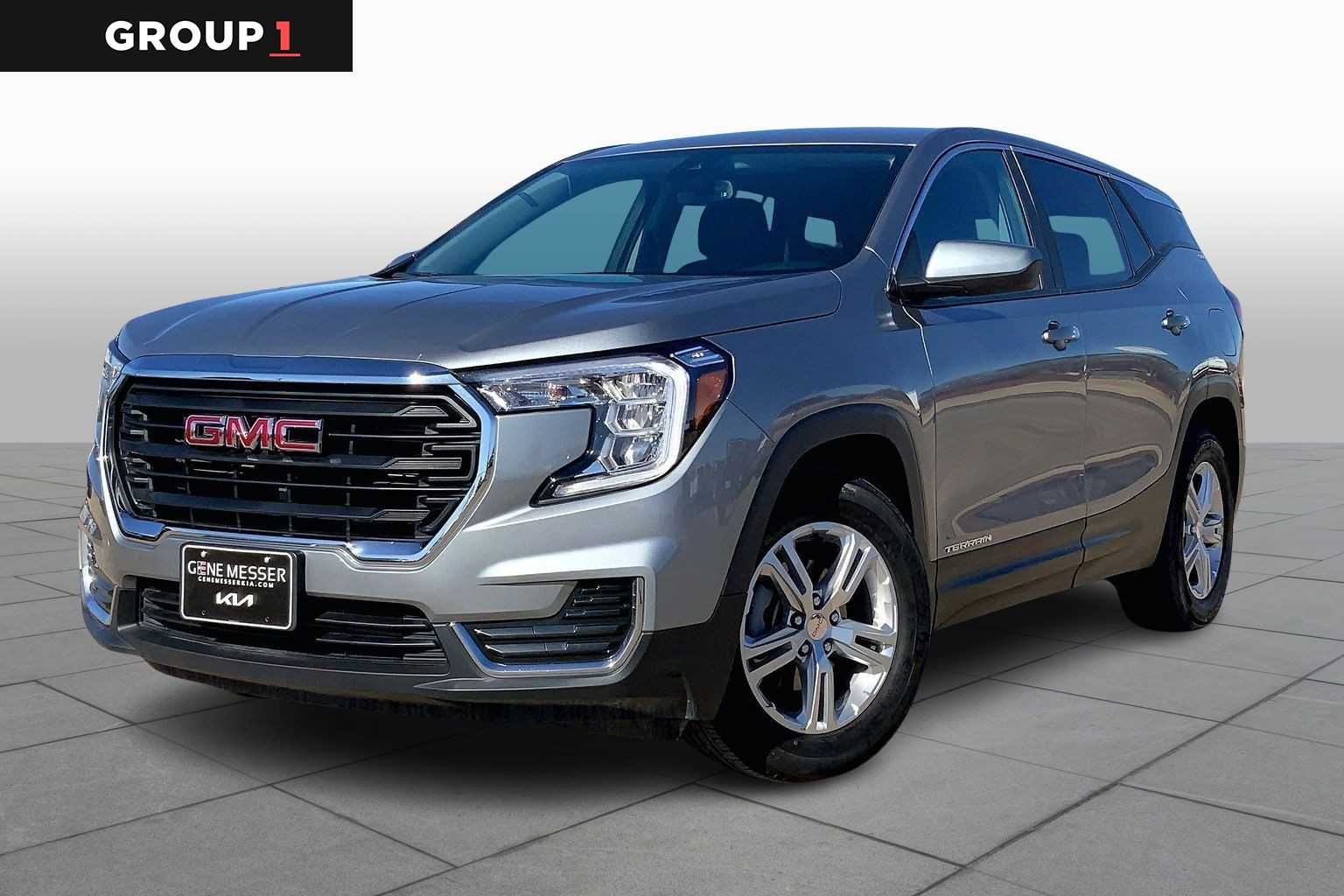 2024 GMC Terrain SLE's photo
