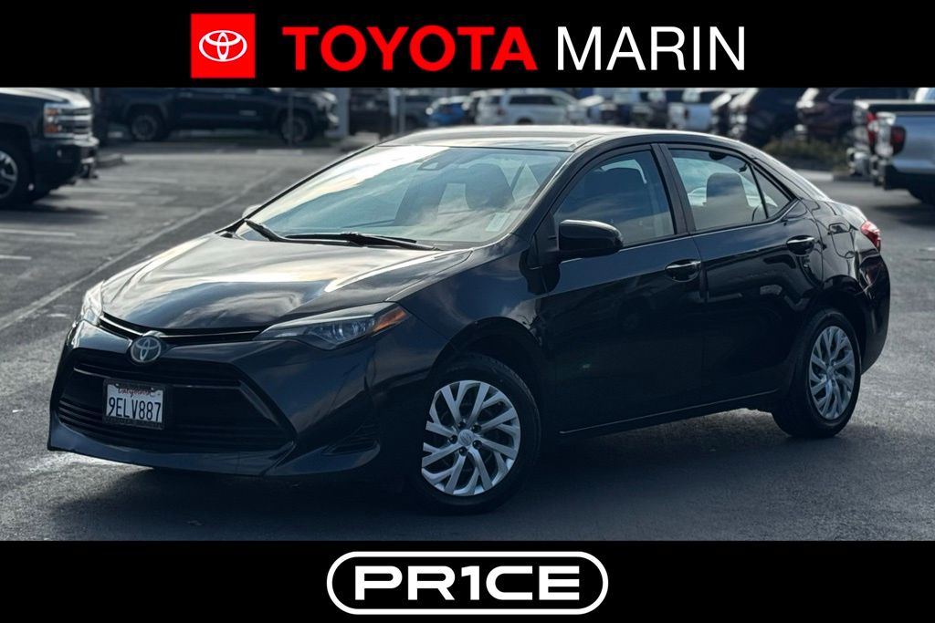 2018 Toyota Corolla LE's photo