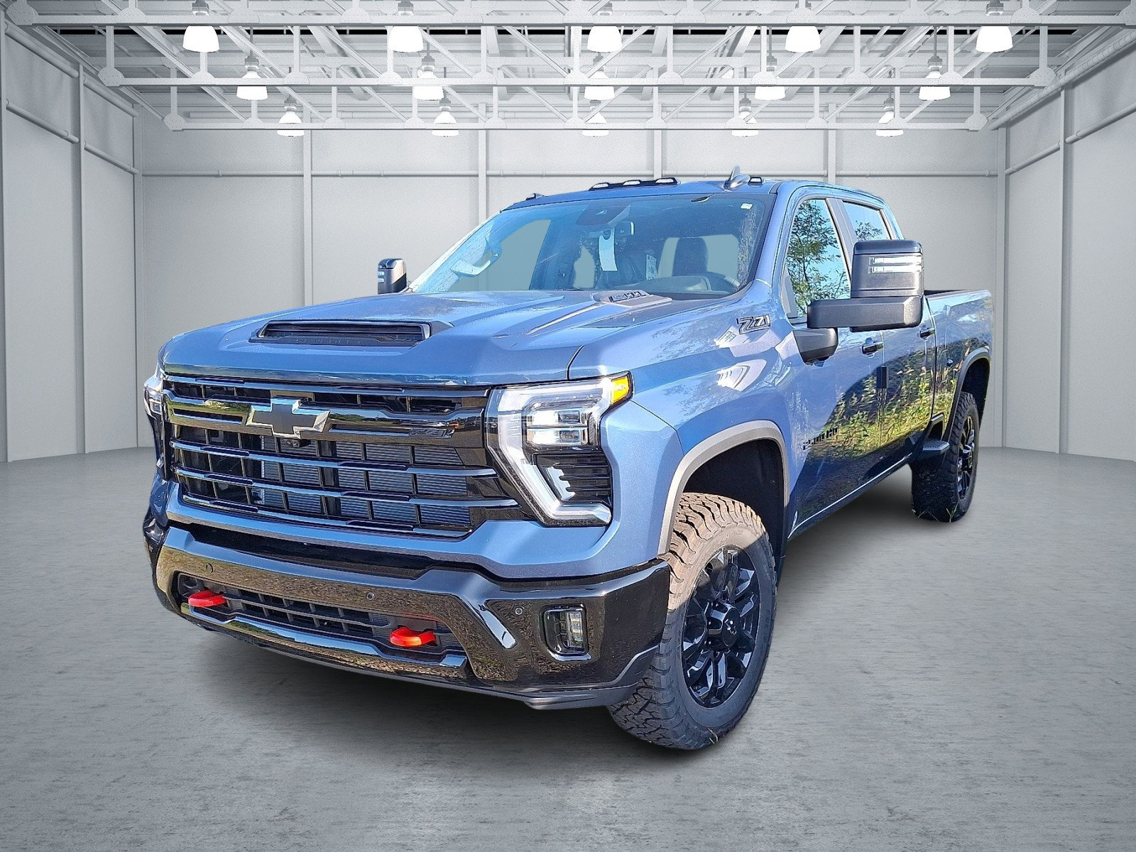 2026 Chevrolet Silverado LT photo 2