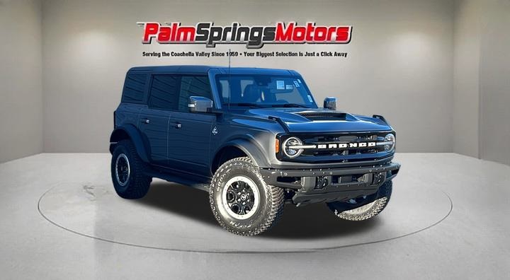 2022 Ford Bronco 4-Door Outer Banks's photo