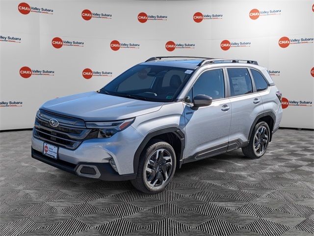 2025 Subaru Forester Limited's photo