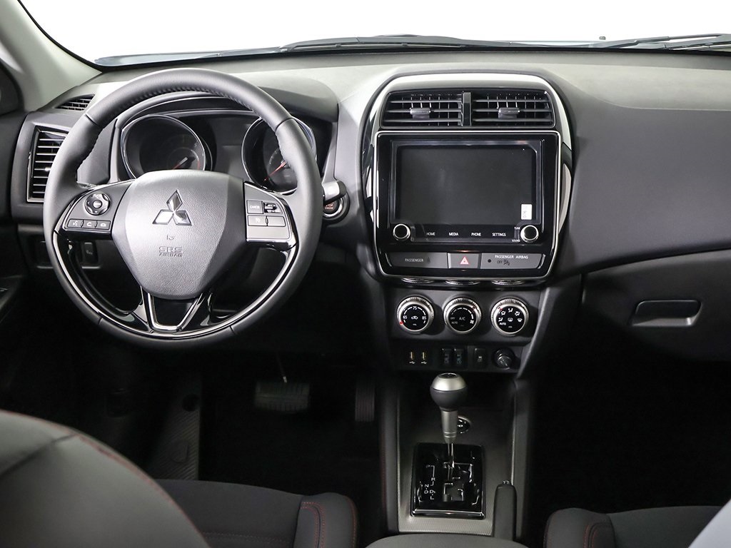2025 Mitsubishi Outlander Sport ES SE LE photo 25