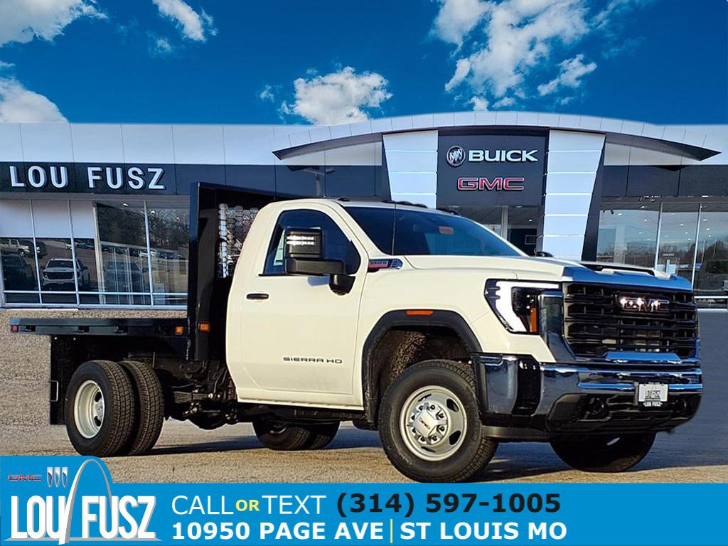 2026 GMC Sierra 3500 Chassis Cab Pro's photo