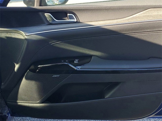 2025 Kia K5 EX photo 32