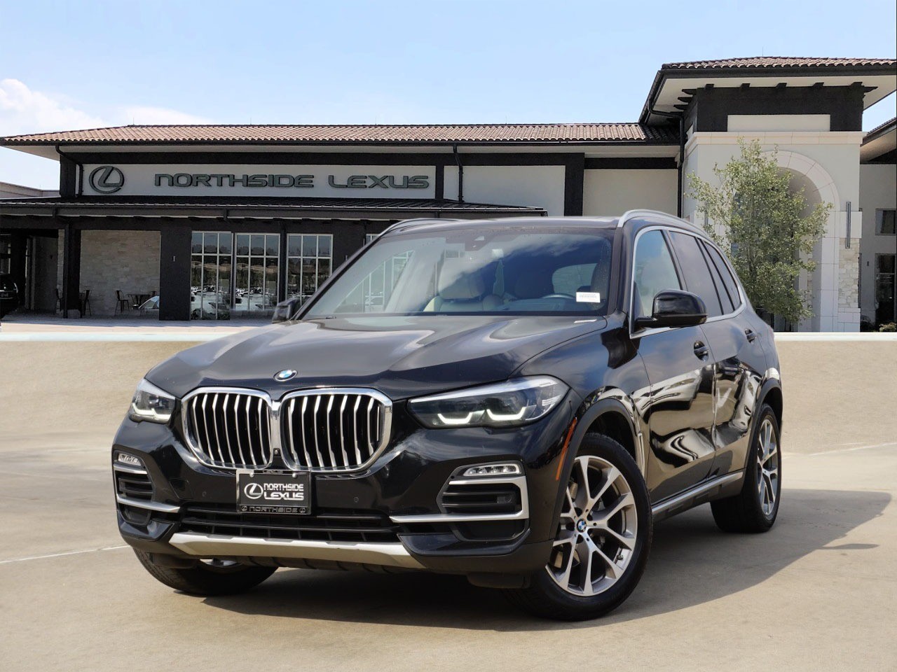 2021 BMW X5 40i's photo