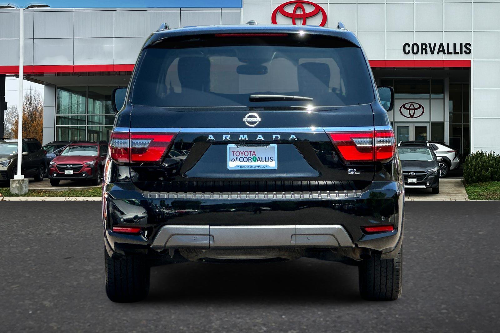 2022 Nissan Armada SL photo 3