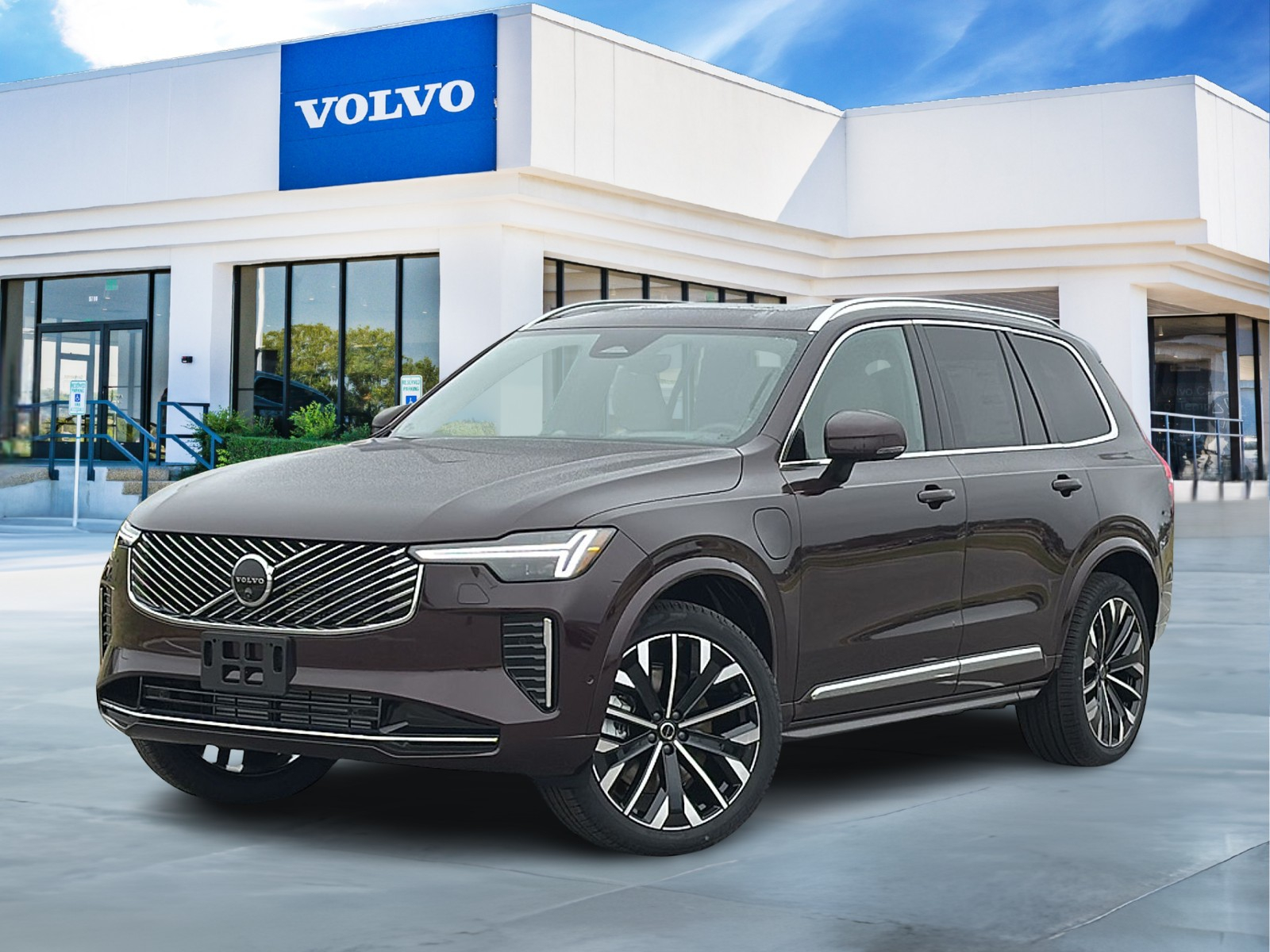 2025 Volvo XC90 Ultra's photo