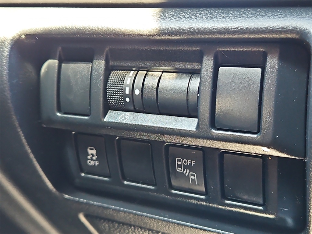2019 Subaru Crosstrek 2.0i Premium photo 21