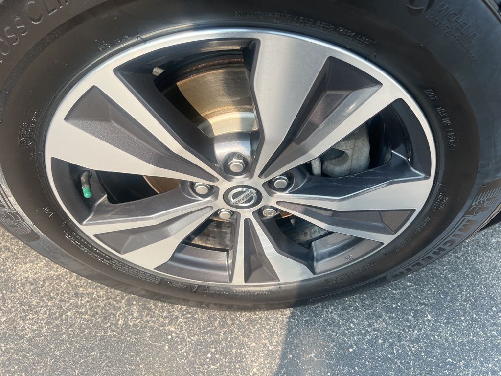 2019 Nissan Murano SV photo 31
