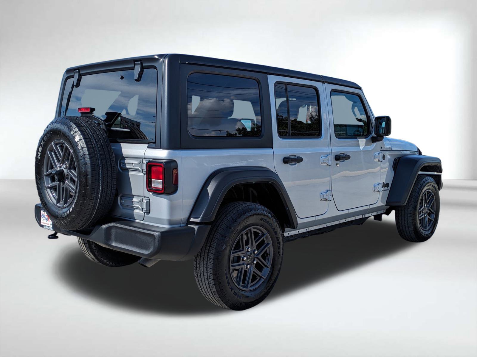 2024 Jeep Wrangler Sport S photo 4