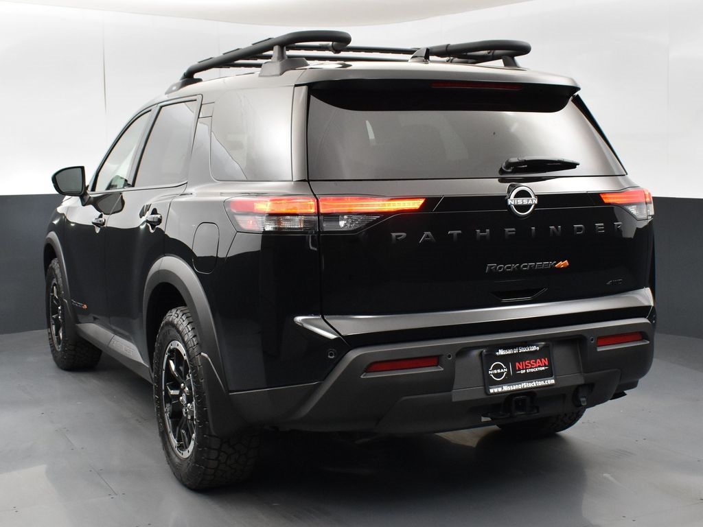 2025 Nissan Pathfinder Rock Creek photo 6