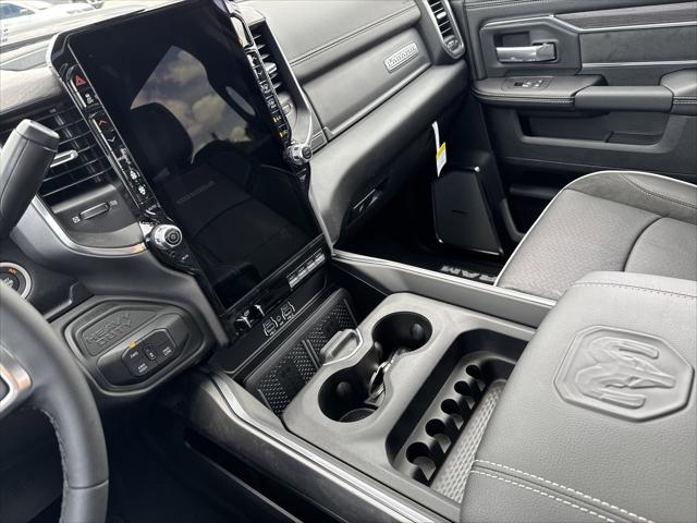 2025 Ram 2500 Laramie photo 13