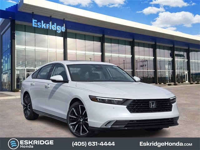 2025 Honda Accord Hybrid Touring's photo