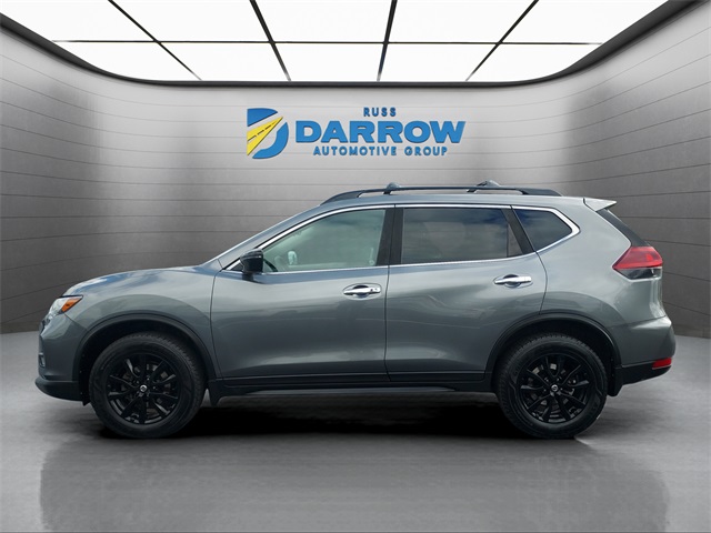 Used 2018 Nissan Rogue SV with VIN 5N1AT2MV2JC724989 for sale in Milwaukee, WI