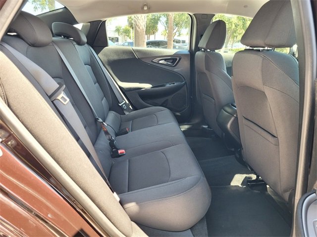 2020 Chevrolet Malibu LS photo 14
