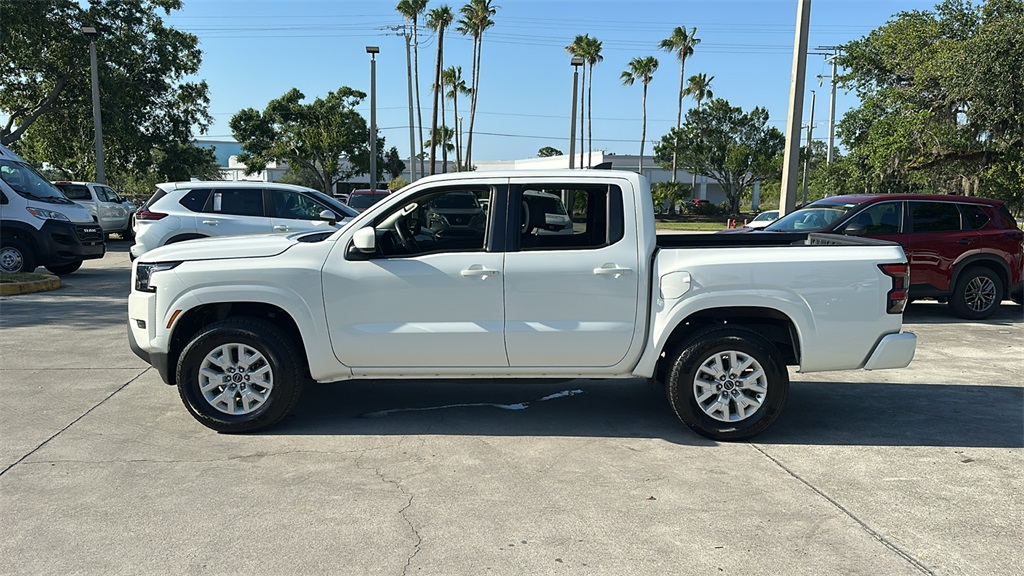2023 Nissan Frontier SV photo 4