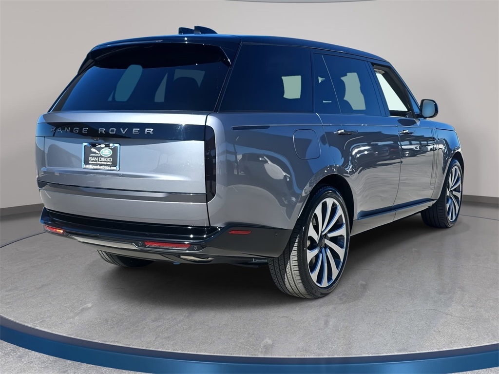 2026 Land Rover Range Rover SE
