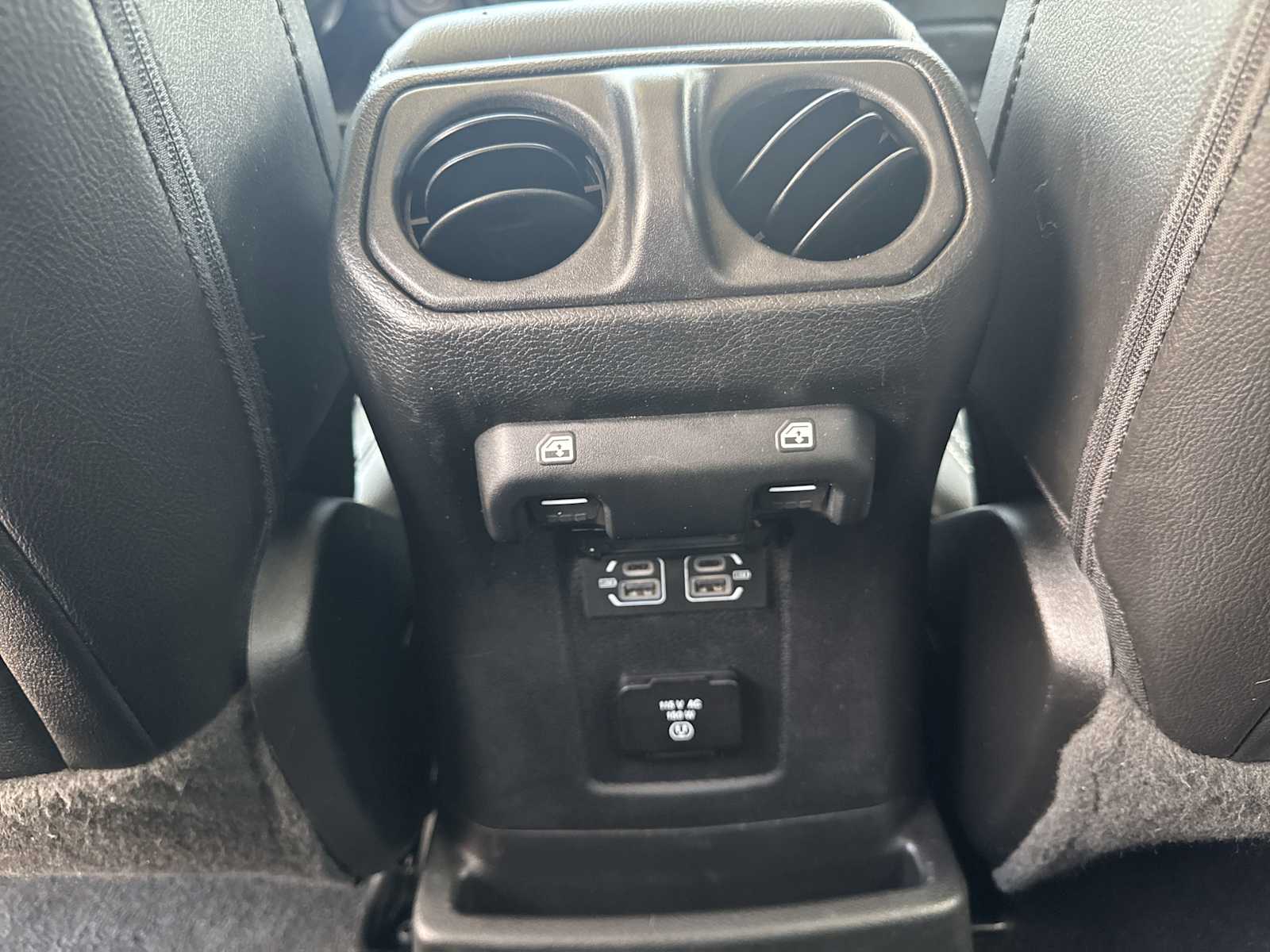 2022 Jeep Wrangler 4xe Unlimited Sahara photo 33