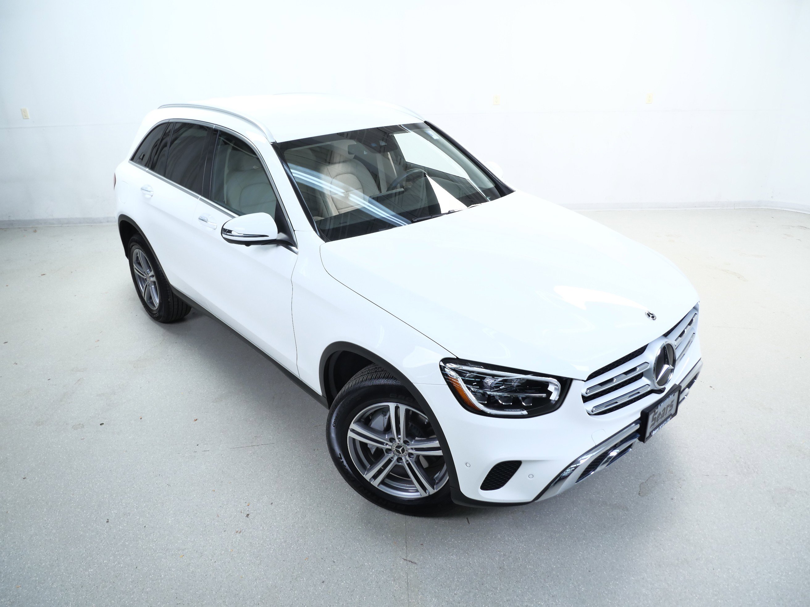 2022 Mercedes Benz GLC 300 4MATIC photo 3