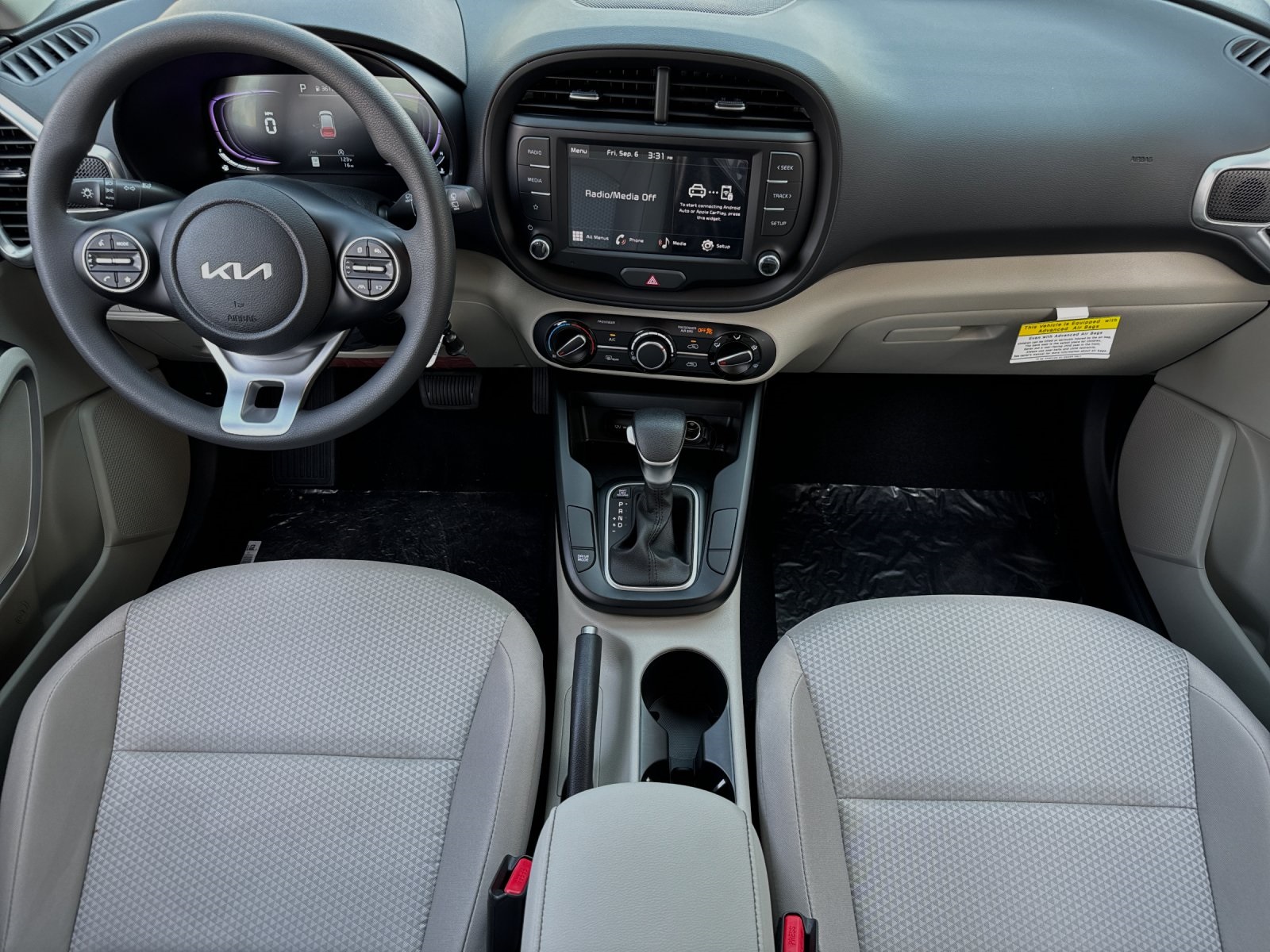 2025 Kia Soul LX photo 11