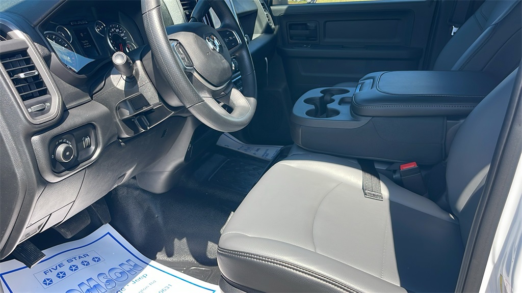 2025 Ram 3500 Tradesman photo 23