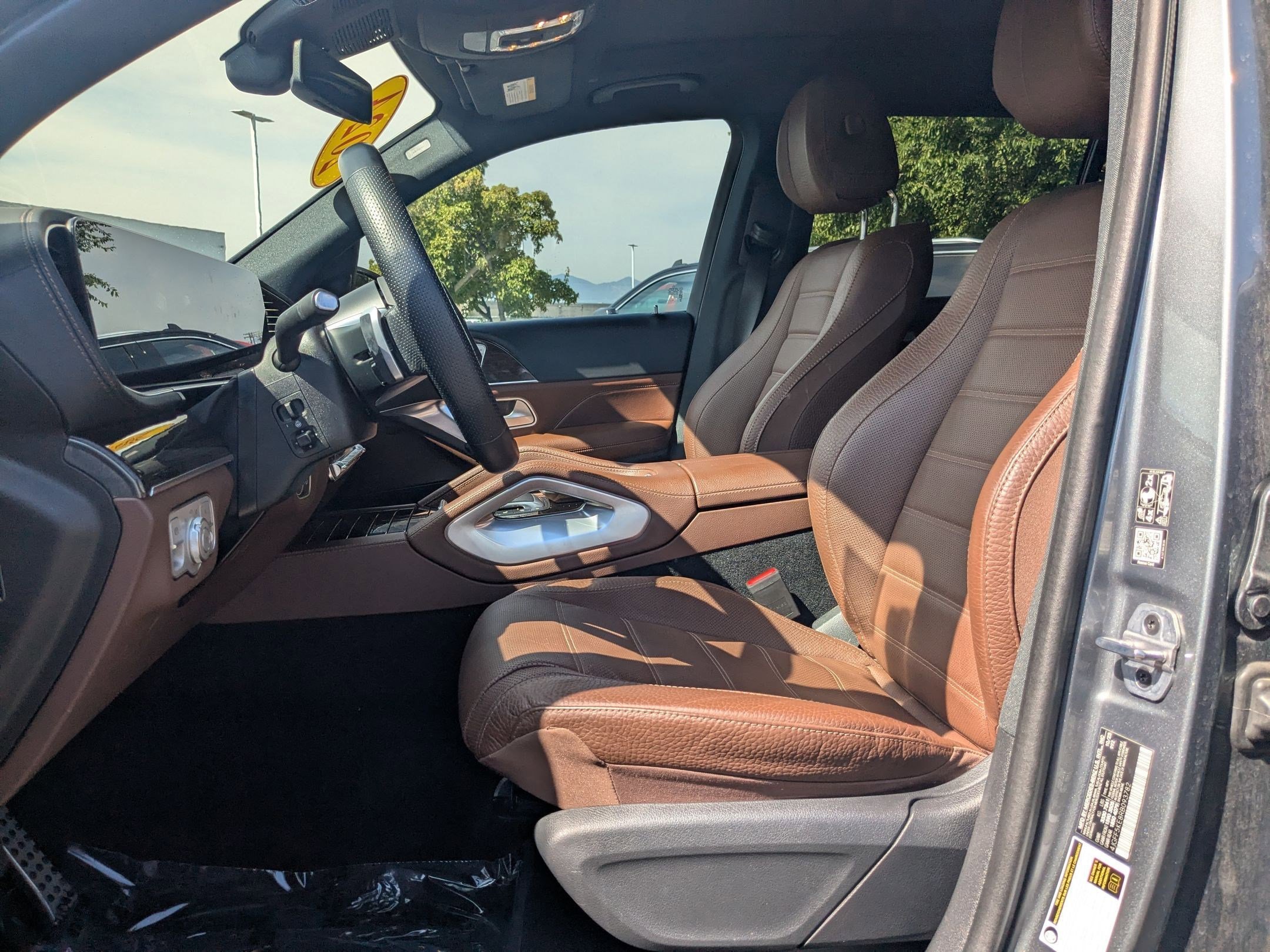 2024 Mercedes Benz GLS 450 4MATIC photo 17