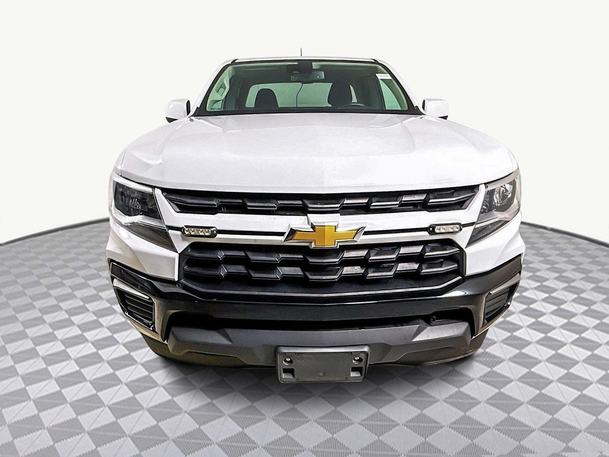 2022 Chevrolet Colorado LT photo 2
