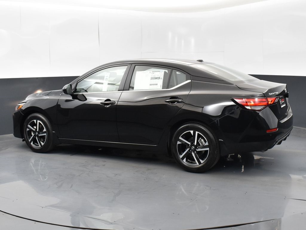 2025 Nissan Sentra SV photo 4