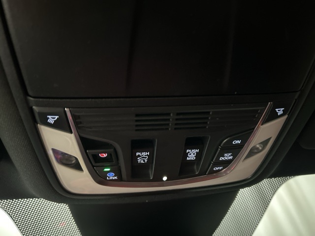 2022 Acura MDX A-Spec SH-AWD photo 20