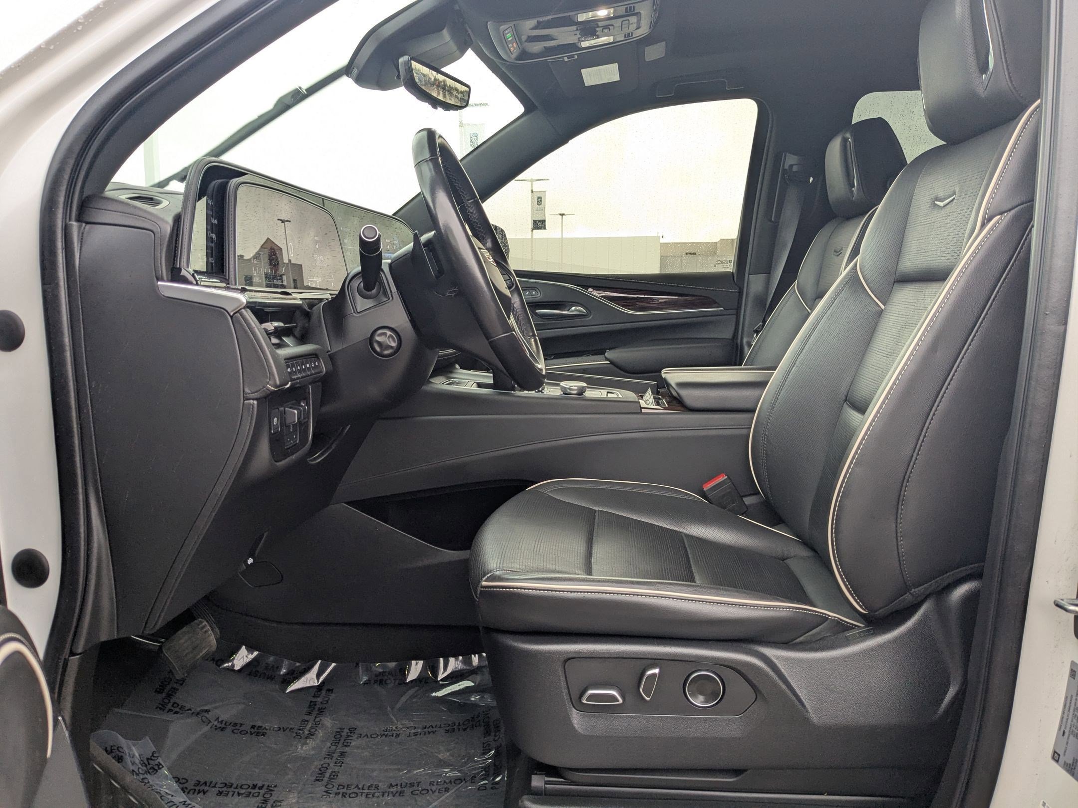 2021 Cadillac Escalade ESV Premium Luxury photo 16