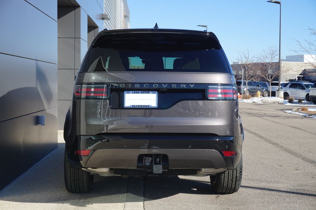 2025 Land Rover Discovery SE photo 6